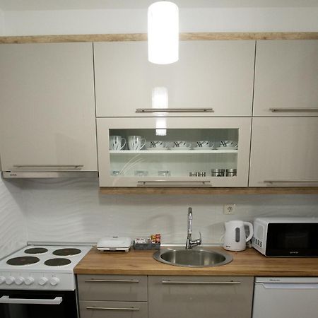 Apartman Sunset Sremska Mitrovica Exterior photo